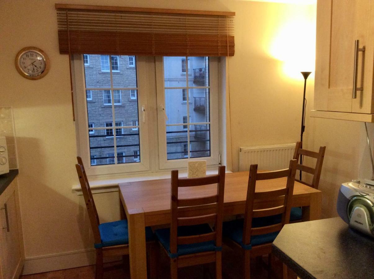 Appartamento 20/5 Timber Bush Edimburgo Esterno foto